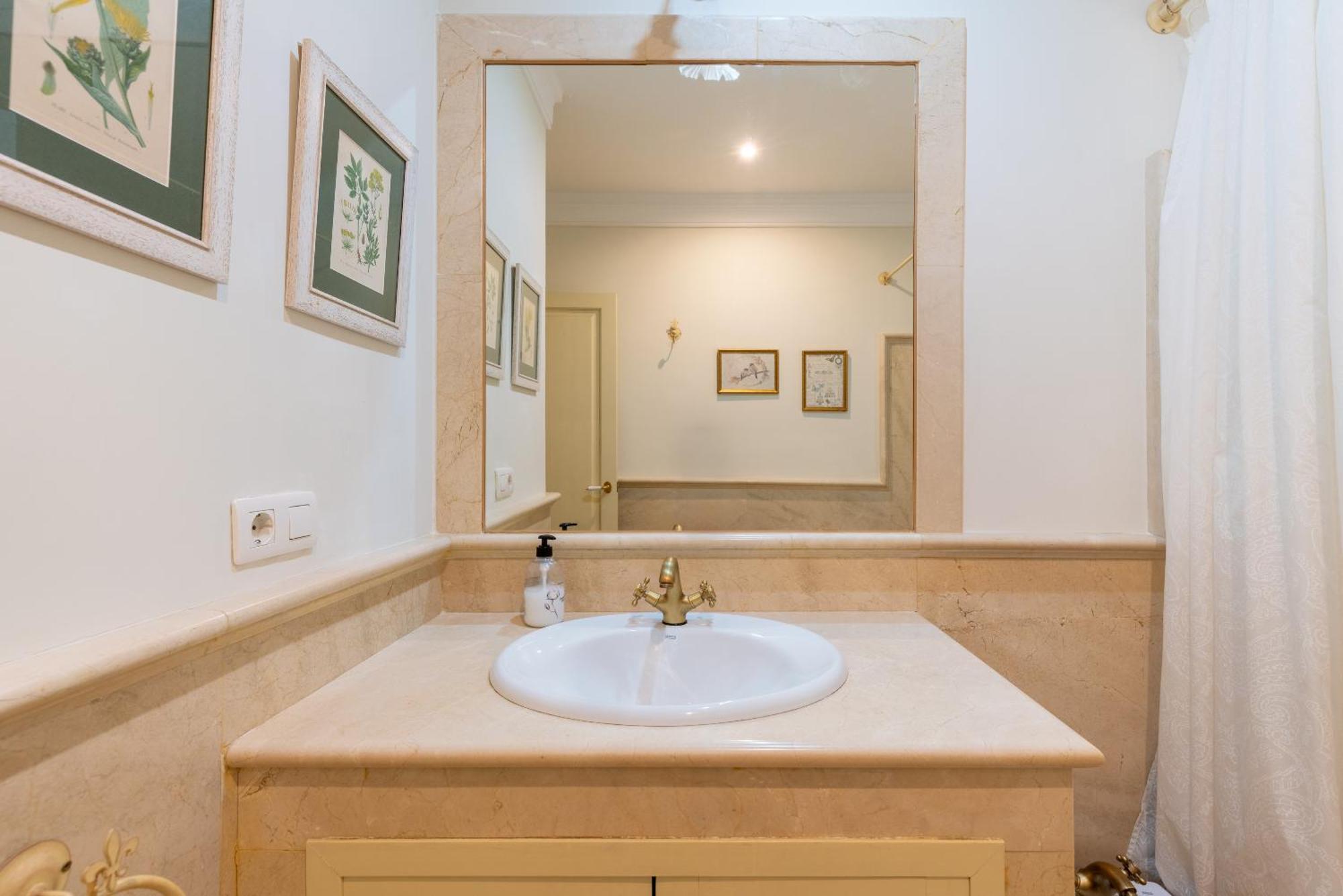 Veoapartment Betis Triana Sevilla Eksteriør bilde
